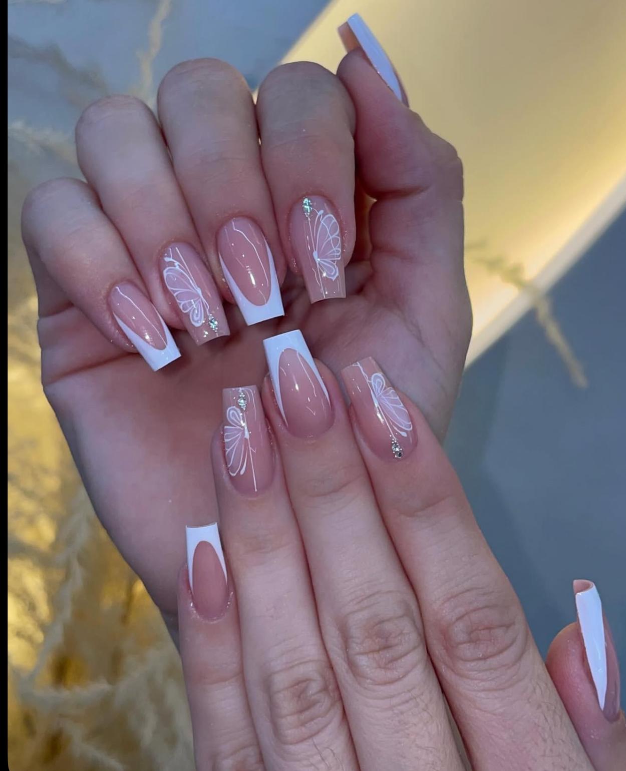 Nail art and designs D'Cache Salon Studio Lilburn GA